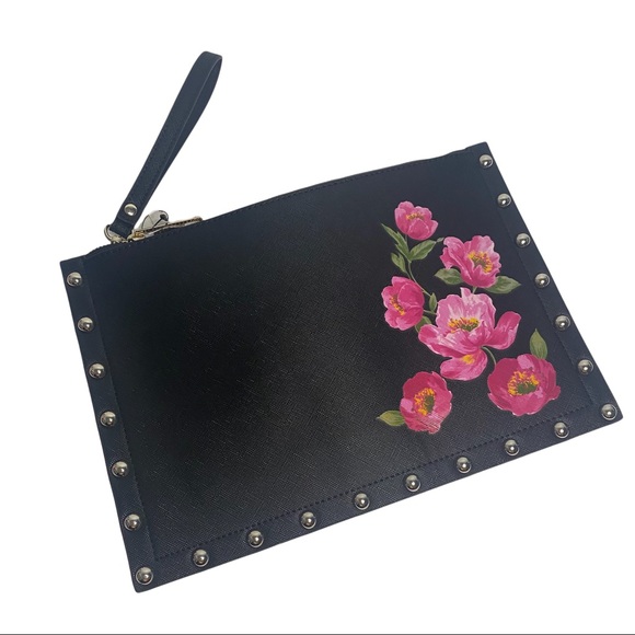 NWT Women’s White House Black Market Black Studded Floral Wrist Clutch